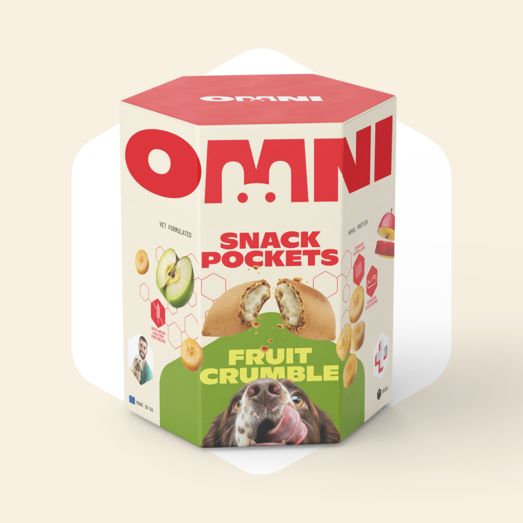 Box of Omni Snack Pockets Fruit Crumble on a beige background